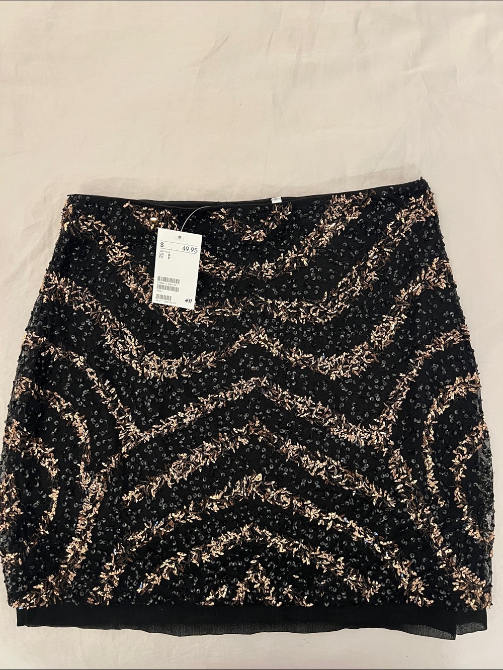 BNWT H&M Gold and Black Sequin Mini Skirt S